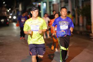 BIB: 4206, 4774
                            <button type="button" onclick="openModal(26240110)" class="btn btn-primary btn-sm float-right btn-popup" data-toggle="modal" data-target=".modal-high-quality">
                        <i class="fas fa-shopping-cart"></i> Add to Cart
                    </button>
                                            <button type="button" onclick="isThisMe(26240110, true)" class="btn btn-success btn-sm float-right btn-popup btn-isme hidden" data-toggle="tooltip" data-placement="bottom" title="นี่คือรูปของคุณใช่ไหม คลิกที่นี่เพื่อเอาเข้าอัลบั้ม">
                        <i class="fas fa-plus"></i> Add to album
                    </button>
                    <button type="button" onclick="isThisMe(26240110, false)" class="btn btn-warning btn-sm float-right btn-popup btn-isnotme hidden">
                        <i class="fas fa-ban"></i> Remove from album
                    </button>