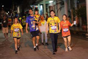 BIB: 3102, 510, 3548, 32652
                            <button type="button" onclick="openModal(26243991)" class="btn btn-primary btn-sm float-right btn-popup" data-toggle="modal" data-target=".modal-high-quality">
                        <i class="fas fa-shopping-cart"></i> Add to Cart
                    </button>
                                            <button type="button" onclick="isThisMe(26243991, true)" class="btn btn-success btn-sm float-right btn-popup btn-isme hidden" data-toggle="tooltip" data-placement="bottom" title="นี่คือรูปของคุณใช่ไหม คลิกที่นี่เพื่อเอาเข้าอัลบั้ม">
                        <i class="fas fa-plus"></i> Add to album
                    </button>
                    <button type="button" onclick="isThisMe(26243991, false)" class="btn btn-warning btn-sm float-right btn-popup btn-isnotme hidden">
                        <i class="fas fa-ban"></i> Remove from album
                    </button>