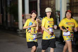 BIB: 3289, 3590, 4100
                            <button type="button" onclick="openModal(26247582)" class="btn btn-primary btn-sm float-right btn-popup" data-toggle="modal" data-target=".modal-high-quality">
                        <i class="fas fa-shopping-cart"></i> Add to Cart
                    </button>
                                            <button type="button" onclick="isThisMe(26247582, true)" class="btn btn-success btn-sm float-right btn-popup btn-isme hidden" data-toggle="tooltip" data-placement="bottom" title="นี่คือรูปของคุณใช่ไหม คลิกที่นี่เพื่อเอาเข้าอัลบั้ม">
                        <i class="fas fa-plus"></i> Add to album
                    </button>
                    <button type="button" onclick="isThisMe(26247582, false)" class="btn btn-warning btn-sm float-right btn-popup btn-isnotme hidden">
                        <i class="fas fa-ban"></i> Remove from album
                    </button>