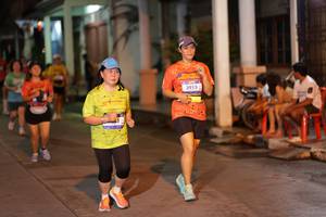 BIB: 3915
                            <button type="button" onclick="openModal(26240404)" class="btn btn-primary btn-sm float-right btn-popup" data-toggle="modal" data-target=".modal-high-quality">
                        <i class="fas fa-shopping-cart"></i> Add to Cart
                    </button>
                                            <button type="button" onclick="isThisMe(26240404, true)" class="btn btn-success btn-sm float-right btn-popup btn-isme hidden" data-toggle="tooltip" data-placement="bottom" title="นี่คือรูปของคุณใช่ไหม คลิกที่นี่เพื่อเอาเข้าอัลบั้ม">
                        <i class="fas fa-plus"></i> Add to album
                    </button>
                    <button type="button" onclick="isThisMe(26240404, false)" class="btn btn-warning btn-sm float-right btn-popup btn-isnotme hidden">
                        <i class="fas fa-ban"></i> Remove from album
                    </button>