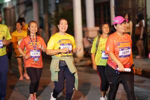 BIB: 3276, 3552, 3839
                            <button type="button" onclick="openModal(26249082)" class="btn btn-primary btn-sm float-right btn-popup" data-toggle="modal" data-target=".modal-high-quality">
                        <i class="fas fa-shopping-cart"></i> Add to Cart
                    </button>
                                            <button type="button" onclick="isThisMe(26249082, true)" class="btn btn-success btn-sm float-right btn-popup btn-isme hidden" data-toggle="tooltip" data-placement="bottom" title="นี่คือรูปของคุณใช่ไหม คลิกที่นี่เพื่อเอาเข้าอัลบั้ม">
                        <i class="fas fa-plus"></i> Add to album
                    </button>
                    <button type="button" onclick="isThisMe(26249082, false)" class="btn btn-warning btn-sm float-right btn-popup btn-isnotme hidden">
                        <i class="fas fa-ban"></i> Remove from album
                    </button>