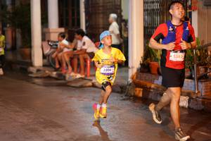 BIB: 3206, 5385
                            <button type="button" onclick="openModal(26236630)" class="btn btn-primary btn-sm float-right btn-popup" data-toggle="modal" data-target=".modal-high-quality">
                        <i class="fas fa-shopping-cart"></i> Add to Cart
                    </button>
                                            <button type="button" onclick="isThisMe(26236630, true)" class="btn btn-success btn-sm float-right btn-popup btn-isme hidden" data-toggle="tooltip" data-placement="bottom" title="นี่คือรูปของคุณใช่ไหม คลิกที่นี่เพื่อเอาเข้าอัลบั้ม">
                        <i class="fas fa-plus"></i> Add to album
                    </button>
                    <button type="button" onclick="isThisMe(26236630, false)" class="btn btn-warning btn-sm float-right btn-popup btn-isnotme hidden">
                        <i class="fas fa-ban"></i> Remove from album
                    </button>