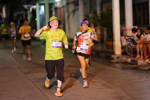 BIB: 3621, 3087
                            <button type="button" onclick="openModal(26239088)" class="btn btn-primary btn-sm float-right btn-popup" data-toggle="modal" data-target=".modal-high-quality">
                        <i class="fas fa-shopping-cart"></i> Add to Cart
                    </button>
                                            <button type="button" onclick="isThisMe(26239088, true)" class="btn btn-success btn-sm float-right btn-popup btn-isme hidden" data-toggle="tooltip" data-placement="bottom" title="นี่คือรูปของคุณใช่ไหม คลิกที่นี่เพื่อเอาเข้าอัลบั้ม">
                        <i class="fas fa-plus"></i> Add to album
                    </button>
                    <button type="button" onclick="isThisMe(26239088, false)" class="btn btn-warning btn-sm float-right btn-popup btn-isnotme hidden">
                        <i class="fas fa-ban"></i> Remove from album
                    </button>