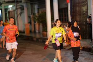 BIB: 3400, 3229
                            <button type="button" onclick="openModal(26243271)" class="btn btn-primary btn-sm float-right btn-popup" data-toggle="modal" data-target=".modal-high-quality">
                        <i class="fas fa-shopping-cart"></i> Add to Cart
                    </button>
                                            <button type="button" onclick="isThisMe(26243271, true)" class="btn btn-success btn-sm float-right btn-popup btn-isme hidden" data-toggle="tooltip" data-placement="bottom" title="นี่คือรูปของคุณใช่ไหม คลิกที่นี่เพื่อเอาเข้าอัลบั้ม">
                        <i class="fas fa-plus"></i> Add to album
                    </button>
                    <button type="button" onclick="isThisMe(26243271, false)" class="btn btn-warning btn-sm float-right btn-popup btn-isnotme hidden">
                        <i class="fas fa-ban"></i> Remove from album
                    </button>