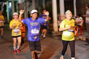 BIB: 3140, 3437, 3274
                            <button type="button" onclick="openModal(26239794)" class="btn btn-primary btn-sm float-right btn-popup" data-toggle="modal" data-target=".modal-high-quality">
                        <i class="fas fa-shopping-cart"></i> Add to Cart
                    </button>
                                            <button type="button" onclick="isThisMe(26239794, true)" class="btn btn-success btn-sm float-right btn-popup btn-isme hidden" data-toggle="tooltip" data-placement="bottom" title="นี่คือรูปของคุณใช่ไหม คลิกที่นี่เพื่อเอาเข้าอัลบั้ม">
                        <i class="fas fa-plus"></i> Add to album
                    </button>
                    <button type="button" onclick="isThisMe(26239794, false)" class="btn btn-warning btn-sm float-right btn-popup btn-isnotme hidden">
                        <i class="fas fa-ban"></i> Remove from album
                    </button>