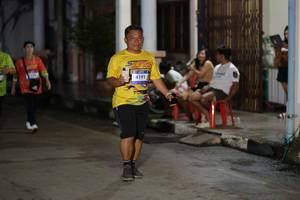 BIB: 4191
                            <button type="button" onclick="openModal(26247643)" class="btn btn-primary btn-sm float-right btn-popup" data-toggle="modal" data-target=".modal-high-quality">
                        <i class="fas fa-shopping-cart"></i> Add to Cart
                    </button>
                                            <button type="button" onclick="isThisMe(26247643, true)" class="btn btn-success btn-sm float-right btn-popup btn-isme hidden" data-toggle="tooltip" data-placement="bottom" title="นี่คือรูปของคุณใช่ไหม คลิกที่นี่เพื่อเอาเข้าอัลบั้ม">
                        <i class="fas fa-plus"></i> Add to album
                    </button>
                    <button type="button" onclick="isThisMe(26247643, false)" class="btn btn-warning btn-sm float-right btn-popup btn-isnotme hidden">
                        <i class="fas fa-ban"></i> Remove from album
                    </button>