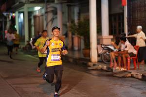 BIB: 3317
                            <button type="button" onclick="openModal(26236689)" class="btn btn-primary btn-sm float-right btn-popup" data-toggle="modal" data-target=".modal-high-quality">
                        <i class="fas fa-shopping-cart"></i> Add to Cart
                    </button>
                                            <button type="button" onclick="isThisMe(26236689, true)" class="btn btn-success btn-sm float-right btn-popup btn-isme hidden" data-toggle="tooltip" data-placement="bottom" title="นี่คือรูปของคุณใช่ไหม คลิกที่นี่เพื่อเอาเข้าอัลบั้ม">
                        <i class="fas fa-plus"></i> Add to album
                    </button>
                    <button type="button" onclick="isThisMe(26236689, false)" class="btn btn-warning btn-sm float-right btn-popup btn-isnotme hidden">
                        <i class="fas fa-ban"></i> Remove from album
                    </button>