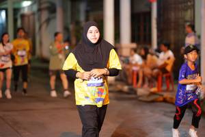 BIB: 
                            <button type="button" onclick="openModal(26241595)" class="btn btn-primary btn-sm float-right btn-popup" data-toggle="modal" data-target=".modal-high-quality">
                        <i class="fas fa-shopping-cart"></i> Add to Cart
                    </button>
                                            <button type="button" onclick="isThisMe(26241595, true)" class="btn btn-success btn-sm float-right btn-popup btn-isme hidden" data-toggle="tooltip" data-placement="bottom" title="นี่คือรูปของคุณใช่ไหม คลิกที่นี่เพื่อเอาเข้าอัลบั้ม">
                        <i class="fas fa-plus"></i> Add to album
                    </button>
                    <button type="button" onclick="isThisMe(26241595, false)" class="btn btn-warning btn-sm float-right btn-popup btn-isnotme hidden">
                        <i class="fas fa-ban"></i> Remove from album
                    </button>