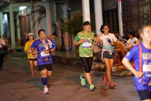 BIB: 402, 4413
                            <button type="button" onclick="openModal(26243392)" class="btn btn-primary btn-sm float-right btn-popup" data-toggle="modal" data-target=".modal-high-quality">
                        <i class="fas fa-shopping-cart"></i> Add to Cart
                    </button>
                                            <button type="button" onclick="isThisMe(26243392, true)" class="btn btn-success btn-sm float-right btn-popup btn-isme hidden" data-toggle="tooltip" data-placement="bottom" title="นี่คือรูปของคุณใช่ไหม คลิกที่นี่เพื่อเอาเข้าอัลบั้ม">
                        <i class="fas fa-plus"></i> Add to album
                    </button>
                    <button type="button" onclick="isThisMe(26243392, false)" class="btn btn-warning btn-sm float-right btn-popup btn-isnotme hidden">
                        <i class="fas fa-ban"></i> Remove from album
                    </button>