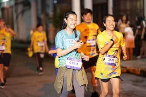 BIB: 4813, 3671
                            <button type="button" onclick="openModal(26249096)" class="btn btn-primary btn-sm float-right btn-popup" data-toggle="modal" data-target=".modal-high-quality">
                        <i class="fas fa-shopping-cart"></i> Add to Cart
                    </button>
                                            <button type="button" onclick="isThisMe(26249096, true)" class="btn btn-success btn-sm float-right btn-popup btn-isme hidden" data-toggle="tooltip" data-placement="bottom" title="นี่คือรูปของคุณใช่ไหม คลิกที่นี่เพื่อเอาเข้าอัลบั้ม">
                        <i class="fas fa-plus"></i> Add to album
                    </button>
                    <button type="button" onclick="isThisMe(26249096, false)" class="btn btn-warning btn-sm float-right btn-popup btn-isnotme hidden">
                        <i class="fas fa-ban"></i> Remove from album
                    </button>