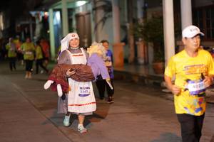 BIB: 3342, 4020
                            <button type="button" onclick="openModal(26245513)" class="btn btn-primary btn-sm float-right btn-popup" data-toggle="modal" data-target=".modal-high-quality">
                        <i class="fas fa-shopping-cart"></i> Add to Cart
                    </button>
                                            <button type="button" onclick="isThisMe(26245513, true)" class="btn btn-success btn-sm float-right btn-popup btn-isme hidden" data-toggle="tooltip" data-placement="bottom" title="นี่คือรูปของคุณใช่ไหม คลิกที่นี่เพื่อเอาเข้าอัลบั้ม">
                        <i class="fas fa-plus"></i> Add to album
                    </button>
                    <button type="button" onclick="isThisMe(26245513, false)" class="btn btn-warning btn-sm float-right btn-popup btn-isnotme hidden">
                        <i class="fas fa-ban"></i> Remove from album
                    </button>