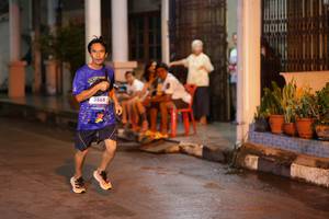 BIB: 3868
                            <button type="button" onclick="openModal(26236685)" class="btn btn-primary btn-sm float-right btn-popup" data-toggle="modal" data-target=".modal-high-quality">
                        <i class="fas fa-shopping-cart"></i> Add to Cart
                    </button>
                                            <button type="button" onclick="isThisMe(26236685, true)" class="btn btn-success btn-sm float-right btn-popup btn-isme hidden" data-toggle="tooltip" data-placement="bottom" title="นี่คือรูปของคุณใช่ไหม คลิกที่นี่เพื่อเอาเข้าอัลบั้ม">
                        <i class="fas fa-plus"></i> Add to album
                    </button>
                    <button type="button" onclick="isThisMe(26236685, false)" class="btn btn-warning btn-sm float-right btn-popup btn-isnotme hidden">
                        <i class="fas fa-ban"></i> Remove from album
                    </button>