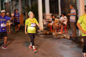 BIB: 3437, 3274
                            <button type="button" onclick="openModal(26239793)" class="btn btn-primary btn-sm float-right btn-popup" data-toggle="modal" data-target=".modal-high-quality">
                        <i class="fas fa-shopping-cart"></i> Add to Cart
                    </button>
                                            <button type="button" onclick="isThisMe(26239793, true)" class="btn btn-success btn-sm float-right btn-popup btn-isme hidden" data-toggle="tooltip" data-placement="bottom" title="นี่คือรูปของคุณใช่ไหม คลิกที่นี่เพื่อเอาเข้าอัลบั้ม">
                        <i class="fas fa-plus"></i> Add to album
                    </button>
                    <button type="button" onclick="isThisMe(26239793, false)" class="btn btn-warning btn-sm float-right btn-popup btn-isnotme hidden">
                        <i class="fas fa-ban"></i> Remove from album
                    </button>