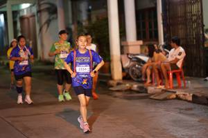 BIB: 3256
                            <button type="button" onclick="openModal(26243387)" class="btn btn-primary btn-sm float-right btn-popup" data-toggle="modal" data-target=".modal-high-quality">
                        <i class="fas fa-shopping-cart"></i> Add to Cart
                    </button>
                                            <button type="button" onclick="isThisMe(26243387, true)" class="btn btn-success btn-sm float-right btn-popup btn-isme hidden" data-toggle="tooltip" data-placement="bottom" title="นี่คือรูปของคุณใช่ไหม คลิกที่นี่เพื่อเอาเข้าอัลบั้ม">
                        <i class="fas fa-plus"></i> Add to album
                    </button>
                    <button type="button" onclick="isThisMe(26243387, false)" class="btn btn-warning btn-sm float-right btn-popup btn-isnotme hidden">
                        <i class="fas fa-ban"></i> Remove from album
                    </button>