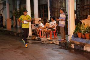 BIB: 4920
                            <button type="button" onclick="openModal(26239545)" class="btn btn-primary btn-sm float-right btn-popup" data-toggle="modal" data-target=".modal-high-quality">
                        <i class="fas fa-shopping-cart"></i> Add to Cart
                    </button>
                                            <button type="button" onclick="isThisMe(26239545, true)" class="btn btn-success btn-sm float-right btn-popup btn-isme hidden" data-toggle="tooltip" data-placement="bottom" title="นี่คือรูปของคุณใช่ไหม คลิกที่นี่เพื่อเอาเข้าอัลบั้ม">
                        <i class="fas fa-plus"></i> Add to album
                    </button>
                    <button type="button" onclick="isThisMe(26239545, false)" class="btn btn-warning btn-sm float-right btn-popup btn-isnotme hidden">
                        <i class="fas fa-ban"></i> Remove from album
                    </button>