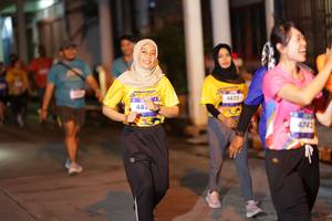 BIB: 483, 4825, 4742
                            <button type="button" onclick="openModal(26248395)" class="btn btn-primary btn-sm float-right btn-popup" data-toggle="modal" data-target=".modal-high-quality">
                        <i class="fas fa-shopping-cart"></i> Add to Cart
                    </button>
                                            <button type="button" onclick="isThisMe(26248395, true)" class="btn btn-success btn-sm float-right btn-popup btn-isme hidden" data-toggle="tooltip" data-placement="bottom" title="นี่คือรูปของคุณใช่ไหม คลิกที่นี่เพื่อเอาเข้าอัลบั้ม">
                        <i class="fas fa-plus"></i> Add to album
                    </button>
                    <button type="button" onclick="isThisMe(26248395, false)" class="btn btn-warning btn-sm float-right btn-popup btn-isnotme hidden">
                        <i class="fas fa-ban"></i> Remove from album
                    </button>