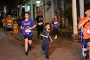 BIB: 3650
                            <button type="button" onclick="openModal(26241122)" class="btn btn-primary btn-sm float-right btn-popup" data-toggle="modal" data-target=".modal-high-quality">
                        <i class="fas fa-shopping-cart"></i> Add to Cart
                    </button>
                                            <button type="button" onclick="isThisMe(26241122, true)" class="btn btn-success btn-sm float-right btn-popup btn-isme hidden" data-toggle="tooltip" data-placement="bottom" title="นี่คือรูปของคุณใช่ไหม คลิกที่นี่เพื่อเอาเข้าอัลบั้ม">
                        <i class="fas fa-plus"></i> Add to album
                    </button>
                    <button type="button" onclick="isThisMe(26241122, false)" class="btn btn-warning btn-sm float-right btn-popup btn-isnotme hidden">
                        <i class="fas fa-ban"></i> Remove from album
                    </button>