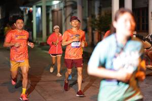 BIB: 3518
                            <button type="button" onclick="openModal(26239265)" class="btn btn-primary btn-sm float-right btn-popup" data-toggle="modal" data-target=".modal-high-quality">
                        <i class="fas fa-shopping-cart"></i> Add to Cart
                    </button>
                                            <button type="button" onclick="isThisMe(26239265, true)" class="btn btn-success btn-sm float-right btn-popup btn-isme hidden" data-toggle="tooltip" data-placement="bottom" title="นี่คือรูปของคุณใช่ไหม คลิกที่นี่เพื่อเอาเข้าอัลบั้ม">
                        <i class="fas fa-plus"></i> Add to album
                    </button>
                    <button type="button" onclick="isThisMe(26239265, false)" class="btn btn-warning btn-sm float-right btn-popup btn-isnotme hidden">
                        <i class="fas fa-ban"></i> Remove from album
                    </button>