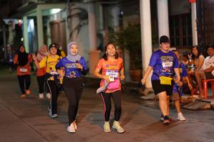 BIB: 3084, 4207
                            <button type="button" onclick="openModal(26243440)" class="btn btn-primary btn-sm float-right btn-popup" data-toggle="modal" data-target=".modal-high-quality">
                        <i class="fas fa-shopping-cart"></i> Add to Cart
                    </button>
                                            <button type="button" onclick="isThisMe(26243440, true)" class="btn btn-success btn-sm float-right btn-popup btn-isme hidden" data-toggle="tooltip" data-placement="bottom" title="นี่คือรูปของคุณใช่ไหม คลิกที่นี่เพื่อเอาเข้าอัลบั้ม">
                        <i class="fas fa-plus"></i> Add to album
                    </button>
                    <button type="button" onclick="isThisMe(26243440, false)" class="btn btn-warning btn-sm float-right btn-popup btn-isnotme hidden">
                        <i class="fas fa-ban"></i> Remove from album
                    </button>