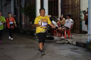 BIB: 4191
                            <button type="button" onclick="openModal(26247665)" class="btn btn-primary btn-sm float-right btn-popup" data-toggle="modal" data-target=".modal-high-quality">
                        <i class="fas fa-shopping-cart"></i> Add to Cart
                    </button>
                                            <button type="button" onclick="isThisMe(26247665, true)" class="btn btn-success btn-sm float-right btn-popup btn-isme hidden" data-toggle="tooltip" data-placement="bottom" title="นี่คือรูปของคุณใช่ไหม คลิกที่นี่เพื่อเอาเข้าอัลบั้ม">
                        <i class="fas fa-plus"></i> Add to album
                    </button>
                    <button type="button" onclick="isThisMe(26247665, false)" class="btn btn-warning btn-sm float-right btn-popup btn-isnotme hidden">
                        <i class="fas fa-ban"></i> Remove from album
                    </button>