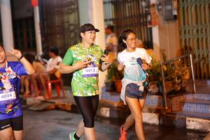 BIB: 4024, 4413
                            <button type="button" onclick="openModal(26243396)" class="btn btn-primary btn-sm float-right btn-popup" data-toggle="modal" data-target=".modal-high-quality">
                        <i class="fas fa-shopping-cart"></i> Add to Cart
                    </button>
                                            <button type="button" onclick="isThisMe(26243396, true)" class="btn btn-success btn-sm float-right btn-popup btn-isme hidden" data-toggle="tooltip" data-placement="bottom" title="นี่คือรูปของคุณใช่ไหม คลิกที่นี่เพื่อเอาเข้าอัลบั้ม">
                        <i class="fas fa-plus"></i> Add to album
                    </button>
                    <button type="button" onclick="isThisMe(26243396, false)" class="btn btn-warning btn-sm float-right btn-popup btn-isnotme hidden">
                        <i class="fas fa-ban"></i> Remove from album
                    </button>