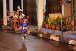 BIB: 4576
                            <button type="button" onclick="openModal(26237097)" class="btn btn-primary btn-sm float-right btn-popup" data-toggle="modal" data-target=".modal-high-quality">
                        <i class="fas fa-shopping-cart"></i> Add to Cart
                    </button>
                                            <button type="button" onclick="isThisMe(26237097, true)" class="btn btn-success btn-sm float-right btn-popup btn-isme hidden" data-toggle="tooltip" data-placement="bottom" title="นี่คือรูปของคุณใช่ไหม คลิกที่นี่เพื่อเอาเข้าอัลบั้ม">
                        <i class="fas fa-plus"></i> Add to album
                    </button>
                    <button type="button" onclick="isThisMe(26237097, false)" class="btn btn-warning btn-sm float-right btn-popup btn-isnotme hidden">
                        <i class="fas fa-ban"></i> Remove from album
                    </button>