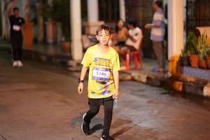 BIB: 3146
                            <button type="button" onclick="openModal(26240958)" class="btn btn-primary btn-sm float-right btn-popup" data-toggle="modal" data-target=".modal-high-quality">
                        <i class="fas fa-shopping-cart"></i> Add to Cart
                    </button>
                                            <button type="button" onclick="isThisMe(26240958, true)" class="btn btn-success btn-sm float-right btn-popup btn-isme hidden" data-toggle="tooltip" data-placement="bottom" title="นี่คือรูปของคุณใช่ไหม คลิกที่นี่เพื่อเอาเข้าอัลบั้ม">
                        <i class="fas fa-plus"></i> Add to album
                    </button>
                    <button type="button" onclick="isThisMe(26240958, false)" class="btn btn-warning btn-sm float-right btn-popup btn-isnotme hidden">
                        <i class="fas fa-ban"></i> Remove from album
                    </button>