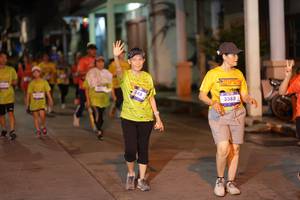 BIB: 3388
                            <button type="button" onclick="openModal(26242404)" class="btn btn-primary btn-sm float-right btn-popup" data-toggle="modal" data-target=".modal-high-quality">
                        <i class="fas fa-shopping-cart"></i> Add to Cart
                    </button>
                                            <button type="button" onclick="isThisMe(26242404, true)" class="btn btn-success btn-sm float-right btn-popup btn-isme hidden" data-toggle="tooltip" data-placement="bottom" title="นี่คือรูปของคุณใช่ไหม คลิกที่นี่เพื่อเอาเข้าอัลบั้ม">
                        <i class="fas fa-plus"></i> Add to album
                    </button>
                    <button type="button" onclick="isThisMe(26242404, false)" class="btn btn-warning btn-sm float-right btn-popup btn-isnotme hidden">
                        <i class="fas fa-ban"></i> Remove from album
                    </button>