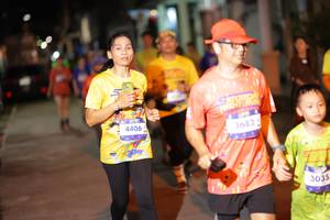 BIB: 4406, 3683, 3035
                            <button type="button" onclick="openModal(26244288)" class="btn btn-primary btn-sm float-right btn-popup" data-toggle="modal" data-target=".modal-high-quality">
                        <i class="fas fa-shopping-cart"></i> Add to Cart
                    </button>
                                            <button type="button" onclick="isThisMe(26244288, true)" class="btn btn-success btn-sm float-right btn-popup btn-isme hidden" data-toggle="tooltip" data-placement="bottom" title="นี่คือรูปของคุณใช่ไหม คลิกที่นี่เพื่อเอาเข้าอัลบั้ม">
                        <i class="fas fa-plus"></i> Add to album
                    </button>
                    <button type="button" onclick="isThisMe(26244288, false)" class="btn btn-warning btn-sm float-right btn-popup btn-isnotme hidden">
                        <i class="fas fa-ban"></i> Remove from album
                    </button>