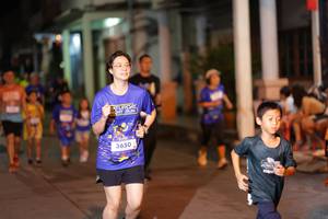 BIB: 3650
                            <button type="button" onclick="openModal(26241130)" class="btn btn-primary btn-sm float-right btn-popup" data-toggle="modal" data-target=".modal-high-quality">
                        <i class="fas fa-shopping-cart"></i> Add to Cart
                    </button>
                                            <button type="button" onclick="isThisMe(26241130, true)" class="btn btn-success btn-sm float-right btn-popup btn-isme hidden" data-toggle="tooltip" data-placement="bottom" title="นี่คือรูปของคุณใช่ไหม คลิกที่นี่เพื่อเอาเข้าอัลบั้ม">
                        <i class="fas fa-plus"></i> Add to album
                    </button>
                    <button type="button" onclick="isThisMe(26241130, false)" class="btn btn-warning btn-sm float-right btn-popup btn-isnotme hidden">
                        <i class="fas fa-ban"></i> Remove from album
                    </button>