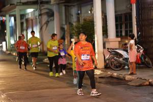 BIB: 4196
                            <button type="button" onclick="openModal(26249495)" class="btn btn-primary btn-sm float-right btn-popup" data-toggle="modal" data-target=".modal-high-quality">
                        <i class="fas fa-shopping-cart"></i> Add to Cart
                    </button>
                                            <button type="button" onclick="isThisMe(26249495, true)" class="btn btn-success btn-sm float-right btn-popup btn-isme hidden" data-toggle="tooltip" data-placement="bottom" title="นี่คือรูปของคุณใช่ไหม คลิกที่นี่เพื่อเอาเข้าอัลบั้ม">
                        <i class="fas fa-plus"></i> Add to album
                    </button>
                    <button type="button" onclick="isThisMe(26249495, false)" class="btn btn-warning btn-sm float-right btn-popup btn-isnotme hidden">
                        <i class="fas fa-ban"></i> Remove from album
                    </button>