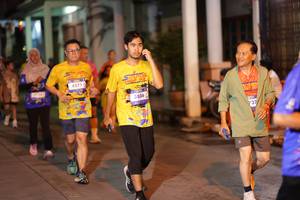 BIB: 4571, 3806, 737
                            <button type="button" onclick="openModal(26241718)" class="btn btn-primary btn-sm float-right btn-popup" data-toggle="modal" data-target=".modal-high-quality">
                        <i class="fas fa-shopping-cart"></i> Add to Cart
                    </button>
                                            <button type="button" onclick="isThisMe(26241718, true)" class="btn btn-success btn-sm float-right btn-popup btn-isme hidden" data-toggle="tooltip" data-placement="bottom" title="นี่คือรูปของคุณใช่ไหม คลิกที่นี่เพื่อเอาเข้าอัลบั้ม">
                        <i class="fas fa-plus"></i> Add to album
                    </button>
                    <button type="button" onclick="isThisMe(26241718, false)" class="btn btn-warning btn-sm float-right btn-popup btn-isnotme hidden">
                        <i class="fas fa-ban"></i> Remove from album
                    </button>