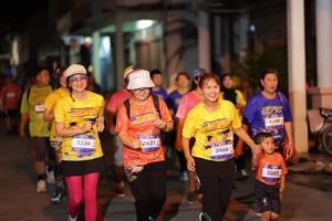 BIB: 3336, 3631, 3466, 4148, 3002
                            <button type="button" onclick="openModal(26248887)" class="btn btn-primary btn-sm float-right btn-popup" data-toggle="modal" data-target=".modal-high-quality">
                        <i class="fas fa-shopping-cart"></i> Add to Cart
                    </button>
                                            <button type="button" onclick="isThisMe(26248887, true)" class="btn btn-success btn-sm float-right btn-popup btn-isme hidden" data-toggle="tooltip" data-placement="bottom" title="นี่คือรูปของคุณใช่ไหม คลิกที่นี่เพื่อเอาเข้าอัลบั้ม">
                        <i class="fas fa-plus"></i> Add to album
                    </button>
                    <button type="button" onclick="isThisMe(26248887, false)" class="btn btn-warning btn-sm float-right btn-popup btn-isnotme hidden">
                        <i class="fas fa-ban"></i> Remove from album
                    </button>