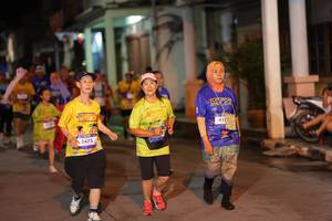 BIB: 3475, 418
                            <button type="button" onclick="openModal(26243755)" class="btn btn-primary btn-sm float-right btn-popup" data-toggle="modal" data-target=".modal-high-quality">
                        <i class="fas fa-shopping-cart"></i> Add to Cart
                    </button>
                                            <button type="button" onclick="isThisMe(26243755, true)" class="btn btn-success btn-sm float-right btn-popup btn-isme hidden" data-toggle="tooltip" data-placement="bottom" title="นี่คือรูปของคุณใช่ไหม คลิกที่นี่เพื่อเอาเข้าอัลบั้ม">
                        <i class="fas fa-plus"></i> Add to album
                    </button>
                    <button type="button" onclick="isThisMe(26243755, false)" class="btn btn-warning btn-sm float-right btn-popup btn-isnotme hidden">
                        <i class="fas fa-ban"></i> Remove from album
                    </button>