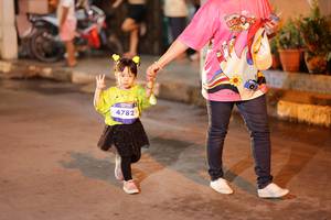 BIB: 4782
                            <button type="button" onclick="openModal(26250032)" class="btn btn-primary btn-sm float-right btn-popup" data-toggle="modal" data-target=".modal-high-quality">
                        <i class="fas fa-shopping-cart"></i> Add to Cart
                    </button>
                                            <button type="button" onclick="isThisMe(26250032, true)" class="btn btn-success btn-sm float-right btn-popup btn-isme hidden" data-toggle="tooltip" data-placement="bottom" title="นี่คือรูปของคุณใช่ไหม คลิกที่นี่เพื่อเอาเข้าอัลบั้ม">
                        <i class="fas fa-plus"></i> Add to album
                    </button>
                    <button type="button" onclick="isThisMe(26250032, false)" class="btn btn-warning btn-sm float-right btn-popup btn-isnotme hidden">
                        <i class="fas fa-ban"></i> Remove from album
                    </button>