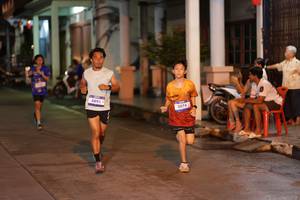 BIB: 4891, 3076
                            <button type="button" onclick="openModal(26236758)" class="btn btn-primary btn-sm float-right btn-popup" data-toggle="modal" data-target=".modal-high-quality">
                        <i class="fas fa-shopping-cart"></i> Add to Cart
                    </button>
                                            <button type="button" onclick="isThisMe(26236758, true)" class="btn btn-success btn-sm float-right btn-popup btn-isme hidden" data-toggle="tooltip" data-placement="bottom" title="นี่คือรูปของคุณใช่ไหม คลิกที่นี่เพื่อเอาเข้าอัลบั้ม">
                        <i class="fas fa-plus"></i> Add to album
                    </button>
                    <button type="button" onclick="isThisMe(26236758, false)" class="btn btn-warning btn-sm float-right btn-popup btn-isnotme hidden">
                        <i class="fas fa-ban"></i> Remove from album
                    </button>