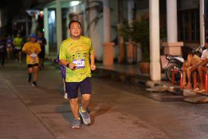 BIB: 4262
                            <button type="button" onclick="openModal(26239172)" class="btn btn-primary btn-sm float-right btn-popup" data-toggle="modal" data-target=".modal-high-quality">
                        <i class="fas fa-shopping-cart"></i> Add to Cart
                    </button>
                                            <button type="button" onclick="isThisMe(26239172, true)" class="btn btn-success btn-sm float-right btn-popup btn-isme hidden" data-toggle="tooltip" data-placement="bottom" title="นี่คือรูปของคุณใช่ไหม คลิกที่นี่เพื่อเอาเข้าอัลบั้ม">
                        <i class="fas fa-plus"></i> Add to album
                    </button>
                    <button type="button" onclick="isThisMe(26239172, false)" class="btn btn-warning btn-sm float-right btn-popup btn-isnotme hidden">
                        <i class="fas fa-ban"></i> Remove from album
                    </button>