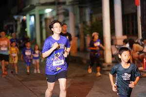 BIB: 3650
                            <button type="button" onclick="openModal(26241129)" class="btn btn-primary btn-sm float-right btn-popup" data-toggle="modal" data-target=".modal-high-quality">
                        <i class="fas fa-shopping-cart"></i> Add to Cart
                    </button>
                                            <button type="button" onclick="isThisMe(26241129, true)" class="btn btn-success btn-sm float-right btn-popup btn-isme hidden" data-toggle="tooltip" data-placement="bottom" title="นี่คือรูปของคุณใช่ไหม คลิกที่นี่เพื่อเอาเข้าอัลบั้ม">
                        <i class="fas fa-plus"></i> Add to album
                    </button>
                    <button type="button" onclick="isThisMe(26241129, false)" class="btn btn-warning btn-sm float-right btn-popup btn-isnotme hidden">
                        <i class="fas fa-ban"></i> Remove from album
                    </button>