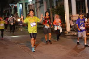 BIB: 3971, 3045
                            <button type="button" onclick="openModal(26242353)" class="btn btn-primary btn-sm float-right btn-popup" data-toggle="modal" data-target=".modal-high-quality">
                        <i class="fas fa-shopping-cart"></i> Add to Cart
                    </button>
                                            <button type="button" onclick="isThisMe(26242353, true)" class="btn btn-success btn-sm float-right btn-popup btn-isme hidden" data-toggle="tooltip" data-placement="bottom" title="นี่คือรูปของคุณใช่ไหม คลิกที่นี่เพื่อเอาเข้าอัลบั้ม">
                        <i class="fas fa-plus"></i> Add to album
                    </button>
                    <button type="button" onclick="isThisMe(26242353, false)" class="btn btn-warning btn-sm float-right btn-popup btn-isnotme hidden">
                        <i class="fas fa-ban"></i> Remove from album
                    </button>