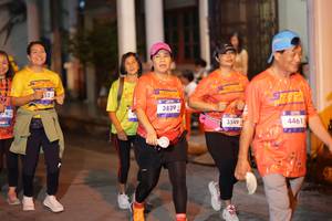 BIB: 3839, 3549, 4461
                            <button type="button" onclick="openModal(26249064)" class="btn btn-primary btn-sm float-right btn-popup" data-toggle="modal" data-target=".modal-high-quality">
                        <i class="fas fa-shopping-cart"></i> Add to Cart
                    </button>
                                            <button type="button" onclick="isThisMe(26249064, true)" class="btn btn-success btn-sm float-right btn-popup btn-isme hidden" data-toggle="tooltip" data-placement="bottom" title="นี่คือรูปของคุณใช่ไหม คลิกที่นี่เพื่อเอาเข้าอัลบั้ม">
                        <i class="fas fa-plus"></i> Add to album
                    </button>
                    <button type="button" onclick="isThisMe(26249064, false)" class="btn btn-warning btn-sm float-right btn-popup btn-isnotme hidden">
                        <i class="fas fa-ban"></i> Remove from album
                    </button>