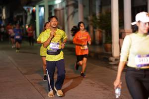 BIB: 3673, 3412
                            <button type="button" onclick="openModal(26238523)" class="btn btn-primary btn-sm float-right btn-popup" data-toggle="modal" data-target=".modal-high-quality">
                        <i class="fas fa-shopping-cart"></i> Add to Cart
                    </button>
                                            <button type="button" onclick="isThisMe(26238523, true)" class="btn btn-success btn-sm float-right btn-popup btn-isme hidden" data-toggle="tooltip" data-placement="bottom" title="นี่คือรูปของคุณใช่ไหม คลิกที่นี่เพื่อเอาเข้าอัลบั้ม">
                        <i class="fas fa-plus"></i> Add to album
                    </button>
                    <button type="button" onclick="isThisMe(26238523, false)" class="btn btn-warning btn-sm float-right btn-popup btn-isnotme hidden">
                        <i class="fas fa-ban"></i> Remove from album
                    </button>