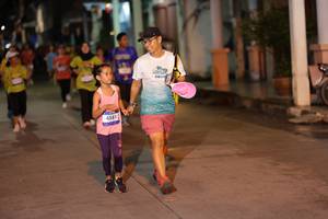 BIB: 4581
                            <button type="button" onclick="openModal(26243221)" class="btn btn-primary btn-sm float-right btn-popup" data-toggle="modal" data-target=".modal-high-quality">
                        <i class="fas fa-shopping-cart"></i> Add to Cart
                    </button>
                                            <button type="button" onclick="isThisMe(26243221, true)" class="btn btn-success btn-sm float-right btn-popup btn-isme hidden" data-toggle="tooltip" data-placement="bottom" title="นี่คือรูปของคุณใช่ไหม คลิกที่นี่เพื่อเอาเข้าอัลบั้ม">
                        <i class="fas fa-plus"></i> Add to album
                    </button>
                    <button type="button" onclick="isThisMe(26243221, false)" class="btn btn-warning btn-sm float-right btn-popup btn-isnotme hidden">
                        <i class="fas fa-ban"></i> Remove from album
                    </button>