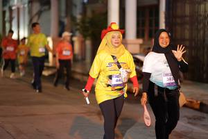 BIB: 440, 385
                            <button type="button" onclick="openModal(26249462)" class="btn btn-primary btn-sm float-right btn-popup" data-toggle="modal" data-target=".modal-high-quality">
                        <i class="fas fa-shopping-cart"></i> Add to Cart
                    </button>
                                            <button type="button" onclick="isThisMe(26249462, true)" class="btn btn-success btn-sm float-right btn-popup btn-isme hidden" data-toggle="tooltip" data-placement="bottom" title="นี่คือรูปของคุณใช่ไหม คลิกที่นี่เพื่อเอาเข้าอัลบั้ม">
                        <i class="fas fa-plus"></i> Add to album
                    </button>
                    <button type="button" onclick="isThisMe(26249462, false)" class="btn btn-warning btn-sm float-right btn-popup btn-isnotme hidden">
                        <i class="fas fa-ban"></i> Remove from album
                    </button>