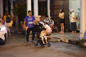 BIB: 4772
                            <button type="button" onclick="openModal(26249879)" class="btn btn-primary btn-sm float-right btn-popup" data-toggle="modal" data-target=".modal-high-quality">
                        <i class="fas fa-shopping-cart"></i> Add to Cart
                    </button>
                                            <button type="button" onclick="isThisMe(26249879, true)" class="btn btn-success btn-sm float-right btn-popup btn-isme hidden" data-toggle="tooltip" data-placement="bottom" title="นี่คือรูปของคุณใช่ไหม คลิกที่นี่เพื่อเอาเข้าอัลบั้ม">
                        <i class="fas fa-plus"></i> Add to album
                    </button>
                    <button type="button" onclick="isThisMe(26249879, false)" class="btn btn-warning btn-sm float-right btn-popup btn-isnotme hidden">
                        <i class="fas fa-ban"></i> Remove from album
                    </button>