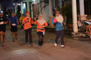 BIB: 3427
                            <button type="button" onclick="openModal(26246062)" class="btn btn-primary btn-sm float-right btn-popup" data-toggle="modal" data-target=".modal-high-quality">
                        <i class="fas fa-shopping-cart"></i> Add to Cart
                    </button>
                                            <button type="button" onclick="isThisMe(26246062, true)" class="btn btn-success btn-sm float-right btn-popup btn-isme hidden" data-toggle="tooltip" data-placement="bottom" title="นี่คือรูปของคุณใช่ไหม คลิกที่นี่เพื่อเอาเข้าอัลบั้ม">
                        <i class="fas fa-plus"></i> Add to album
                    </button>
                    <button type="button" onclick="isThisMe(26246062, false)" class="btn btn-warning btn-sm float-right btn-popup btn-isnotme hidden">
                        <i class="fas fa-ban"></i> Remove from album
                    </button>