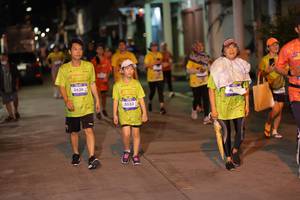 BIB: 3636, 3033
                            <button type="button" onclick="openModal(26242438)" class="btn btn-primary btn-sm float-right btn-popup" data-toggle="modal" data-target=".modal-high-quality">
                        <i class="fas fa-shopping-cart"></i> Add to Cart
                    </button>
                                            <button type="button" onclick="isThisMe(26242438, true)" class="btn btn-success btn-sm float-right btn-popup btn-isme hidden" data-toggle="tooltip" data-placement="bottom" title="นี่คือรูปของคุณใช่ไหม คลิกที่นี่เพื่อเอาเข้าอัลบั้ม">
                        <i class="fas fa-plus"></i> Add to album
                    </button>
                    <button type="button" onclick="isThisMe(26242438, false)" class="btn btn-warning btn-sm float-right btn-popup btn-isnotme hidden">
                        <i class="fas fa-ban"></i> Remove from album
                    </button>