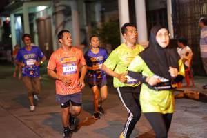 BIB: 3911
                            <button type="button" onclick="openModal(26242041)" class="btn btn-primary btn-sm float-right btn-popup" data-toggle="modal" data-target=".modal-high-quality">
                        <i class="fas fa-shopping-cart"></i> Add to Cart
                    </button>
                                            <button type="button" onclick="isThisMe(26242041, true)" class="btn btn-success btn-sm float-right btn-popup btn-isme hidden" data-toggle="tooltip" data-placement="bottom" title="นี่คือรูปของคุณใช่ไหม คลิกที่นี่เพื่อเอาเข้าอัลบั้ม">
                        <i class="fas fa-plus"></i> Add to album
                    </button>
                    <button type="button" onclick="isThisMe(26242041, false)" class="btn btn-warning btn-sm float-right btn-popup btn-isnotme hidden">
                        <i class="fas fa-ban"></i> Remove from album
                    </button>