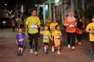 BIB: 4141, 4604, 4603, 3019, 4231
                            <button type="button" onclick="openModal(26243153)" class="btn btn-primary btn-sm float-right btn-popup" data-toggle="modal" data-target=".modal-high-quality">
                        <i class="fas fa-shopping-cart"></i> Add to Cart
                    </button>
                                            <button type="button" onclick="isThisMe(26243153, true)" class="btn btn-success btn-sm float-right btn-popup btn-isme hidden" data-toggle="tooltip" data-placement="bottom" title="นี่คือรูปของคุณใช่ไหม คลิกที่นี่เพื่อเอาเข้าอัลบั้ม">
                        <i class="fas fa-plus"></i> Add to album
                    </button>
                    <button type="button" onclick="isThisMe(26243153, false)" class="btn btn-warning btn-sm float-right btn-popup btn-isnotme hidden">
                        <i class="fas fa-ban"></i> Remove from album
                    </button>