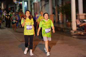 BIB: 3132, 3247
                            <button type="button" onclick="openModal(26246747)" class="btn btn-primary btn-sm float-right btn-popup" data-toggle="modal" data-target=".modal-high-quality">
                        <i class="fas fa-shopping-cart"></i> Add to Cart
                    </button>
                                            <button type="button" onclick="isThisMe(26246747, true)" class="btn btn-success btn-sm float-right btn-popup btn-isme hidden" data-toggle="tooltip" data-placement="bottom" title="นี่คือรูปของคุณใช่ไหม คลิกที่นี่เพื่อเอาเข้าอัลบั้ม">
                        <i class="fas fa-plus"></i> Add to album
                    </button>
                    <button type="button" onclick="isThisMe(26246747, false)" class="btn btn-warning btn-sm float-right btn-popup btn-isnotme hidden">
                        <i class="fas fa-ban"></i> Remove from album
                    </button>