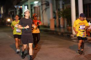 BIB: 3944
                            <button type="button" onclick="openModal(26242272)" class="btn btn-primary btn-sm float-right btn-popup" data-toggle="modal" data-target=".modal-high-quality">
                        <i class="fas fa-shopping-cart"></i> Add to Cart
                    </button>
                                            <button type="button" onclick="isThisMe(26242272, true)" class="btn btn-success btn-sm float-right btn-popup btn-isme hidden" data-toggle="tooltip" data-placement="bottom" title="นี่คือรูปของคุณใช่ไหม คลิกที่นี่เพื่อเอาเข้าอัลบั้ม">
                        <i class="fas fa-plus"></i> Add to album
                    </button>
                    <button type="button" onclick="isThisMe(26242272, false)" class="btn btn-warning btn-sm float-right btn-popup btn-isnotme hidden">
                        <i class="fas fa-ban"></i> Remove from album
                    </button>